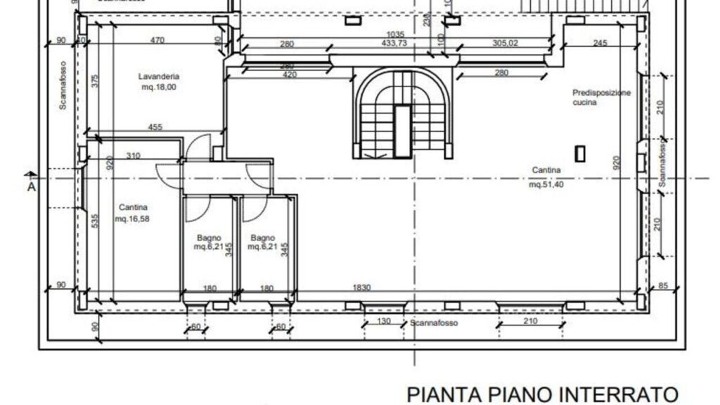 Villa con piscina su progetto