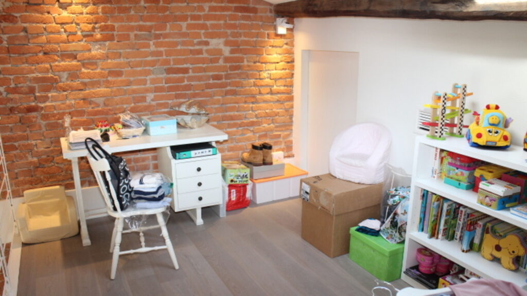 Central apartment, 100 meters from the sea