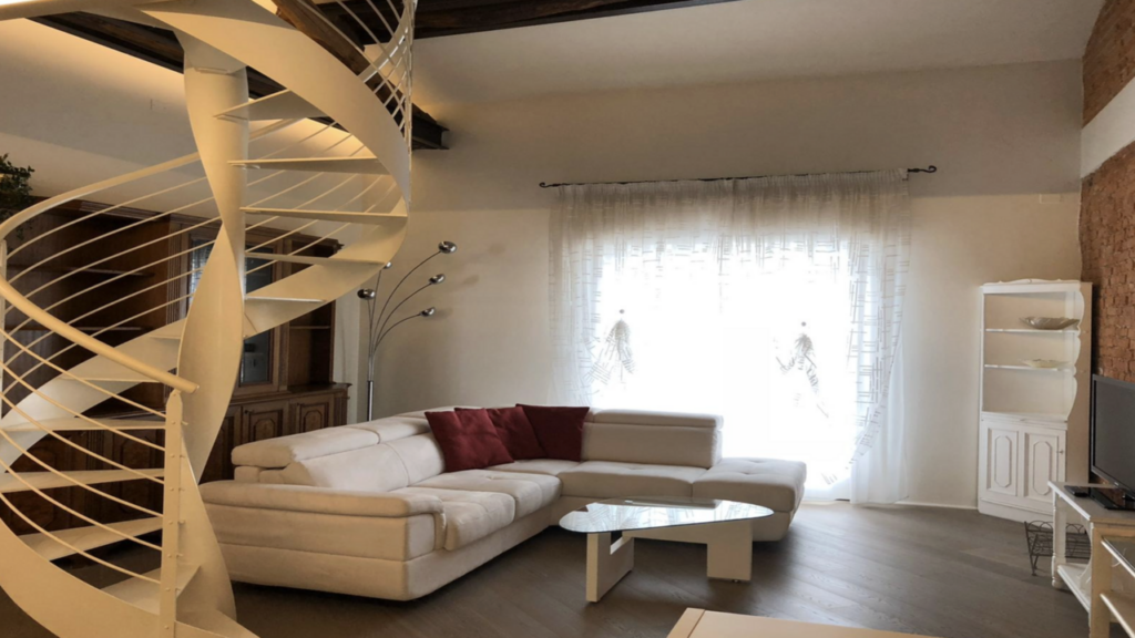 Appartamento a 100 metri dal mare, nel centro di Forte dei Marmi