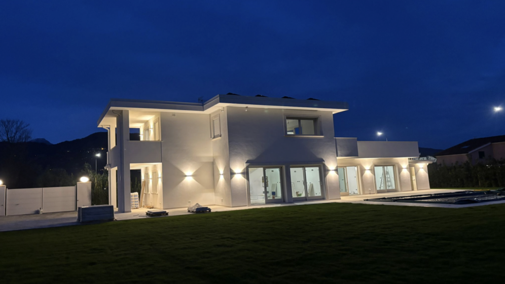 Villa nella campagna di Pietrasanta