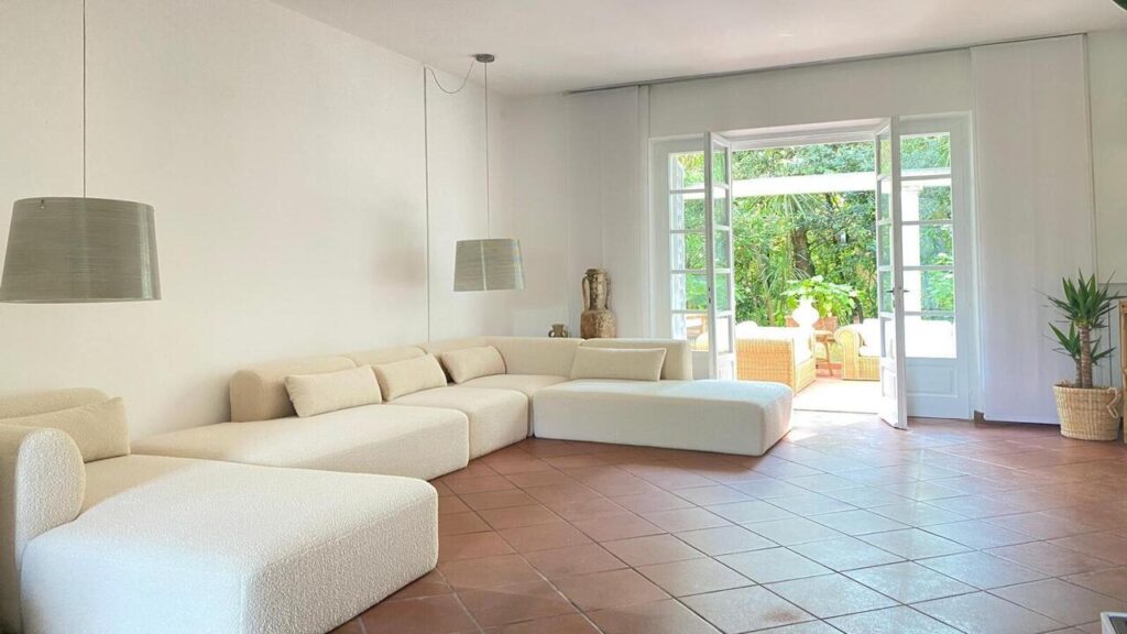 Villa alle spalle del centro di Forte dei Marmi disponibile anche per locazioni settimanali