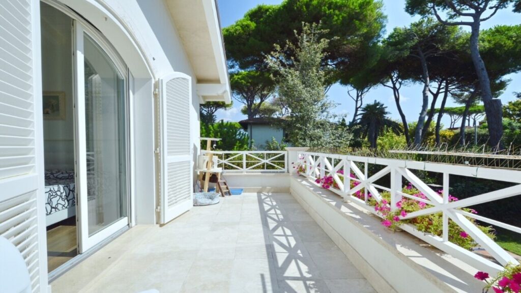 Elegante villa in prestigiosa zona residenziale