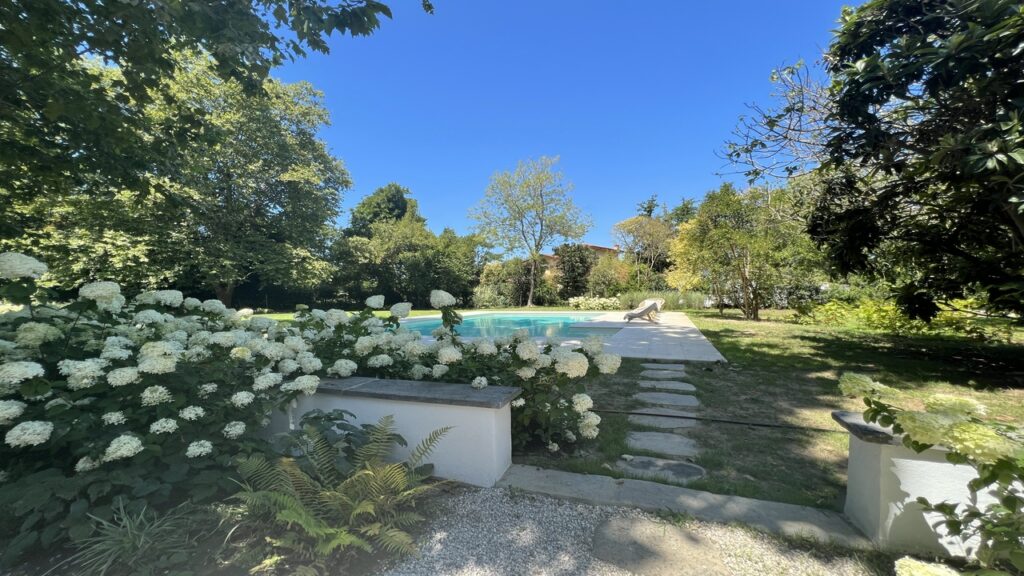 Meravigliosa villa con piscina