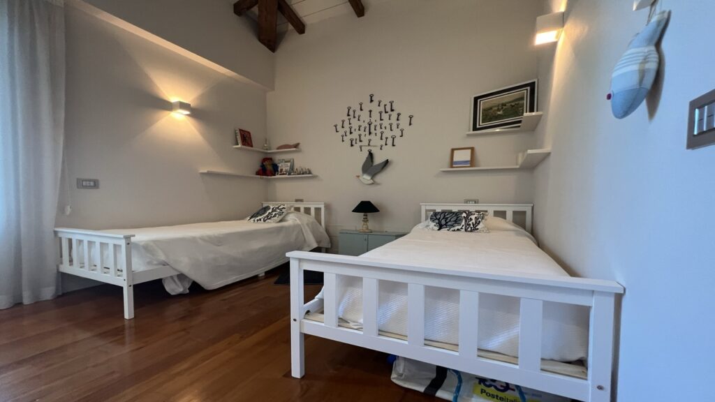 Villa con piscina completamente rinnovata