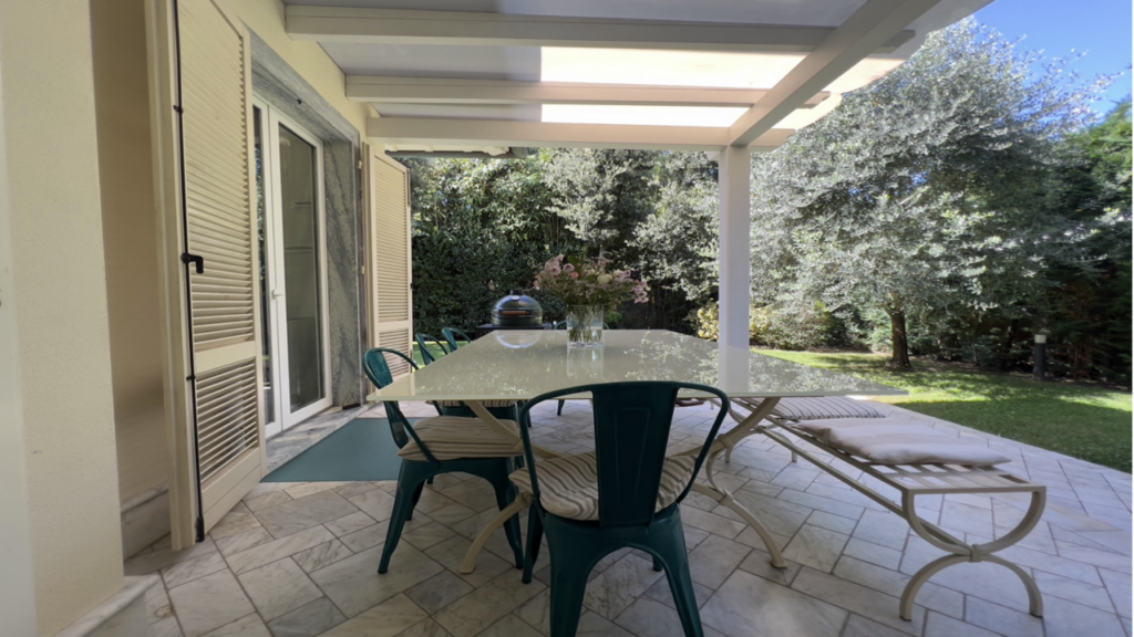 Villa con piscina completamente rinnovata