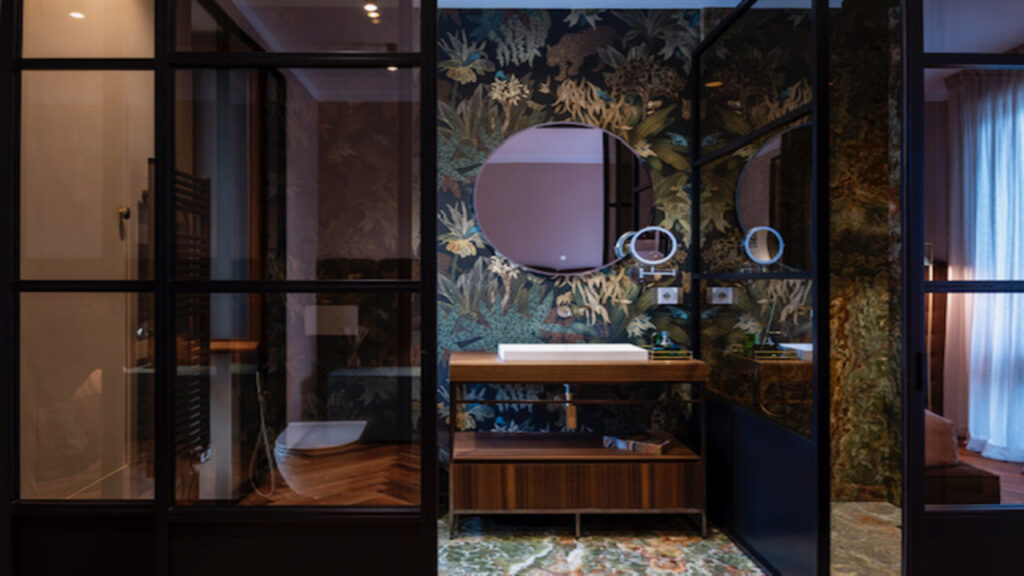 Designer villa on the outskirts of Pietrasanta