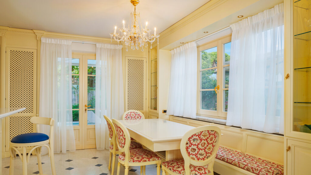 Villa con finiture di pregio
