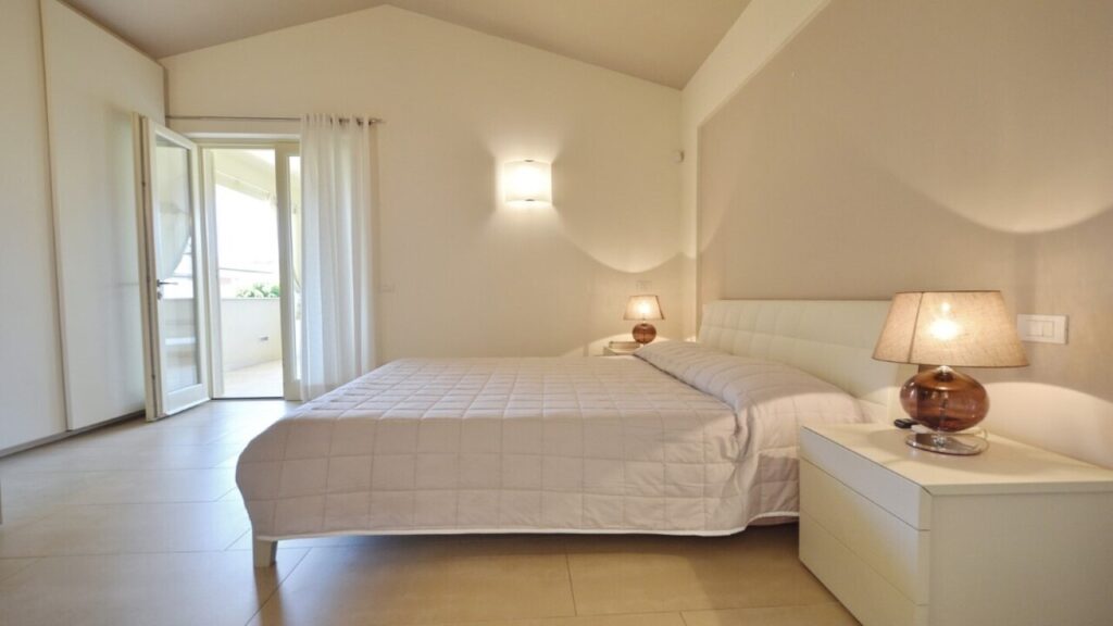 Villa nuova a in zona esclusiva